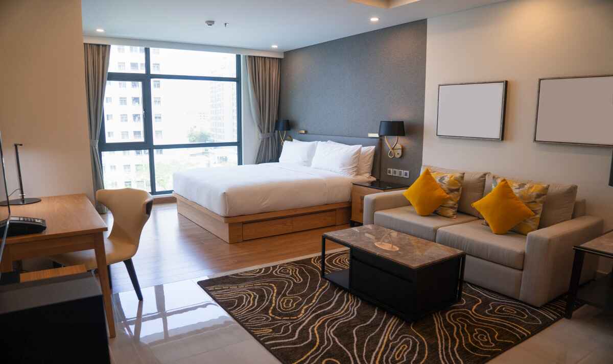 Why Furniture Quality Matters More Than Décor in Luxury Hotels